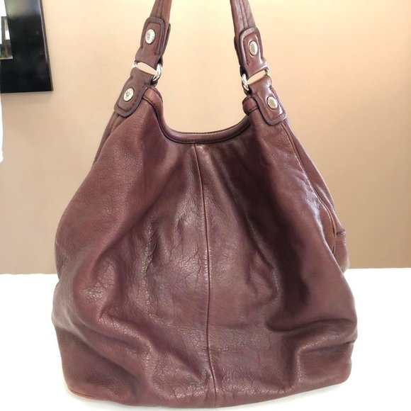 Marc by Marc Jacobs Leather Shoulder Bag - Picture 4 of 10